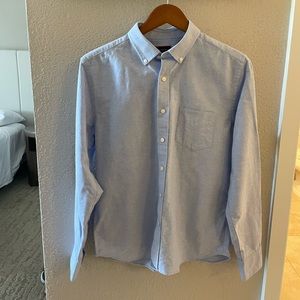 Untuckit Button Down